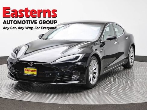 Used 2017 Tesla Model S 60D AWD/4WD image 1