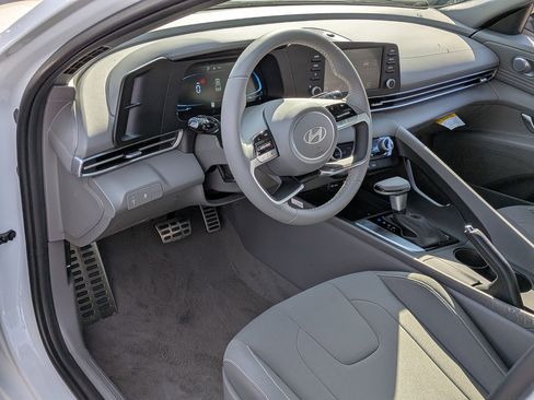 New 2026 Hyundai Elantra Sport image 8