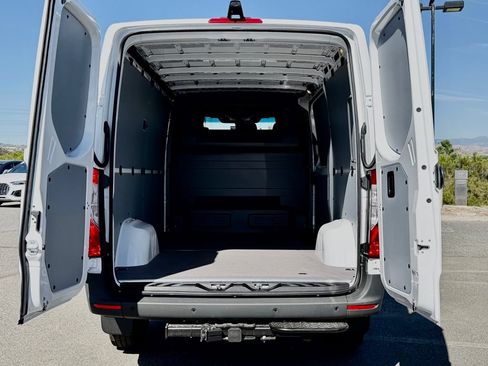 New 2026 Mercedes-Benz Sprinter 2500 image 13