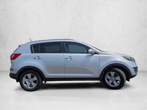 Used 2013 Kia Sportage LX w/ Convenience Pkg FWD image 4