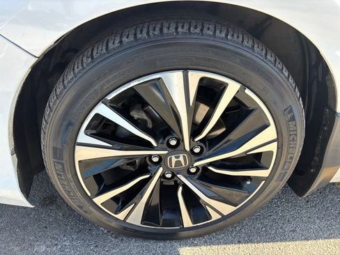 Used 2016 Honda Accord EX-L image 8