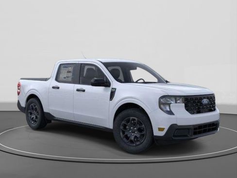 New 2026 Ford Maverick XLT w/ XLT Luxury Package FWD image 5