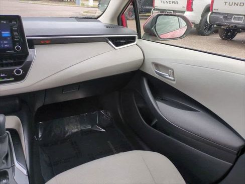 Certified 2021 Toyota Corolla LE image 16