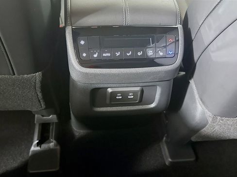 Used 2026 INFINITI QX60 Luxe w/ Cargo Package image 31