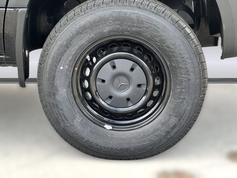 New 2026 Mercedes-Benz Sprinter 2500 image 11