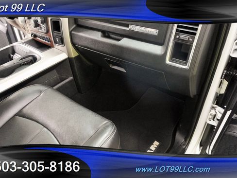 Used 2017 RAM 1500 Laramie w/ Convenience Group image 37