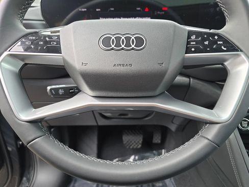 Used 2025 Audi Q5 Premium Plus w/ Premium Plus AWD/4WD image 42