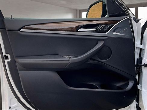 Used 2020 BMW X4 xDrive30i w/ Convenience Package image 20