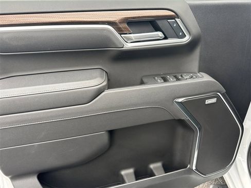 Certified 2025 Chevrolet Silverado 1500 RST w/ RST All Star Premium Package image 11