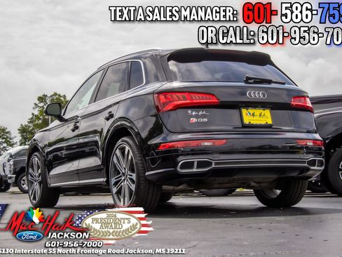 Used 2018 Audi SQ5 Premium Plus w/ S Sport Package AWD/4WD image 3