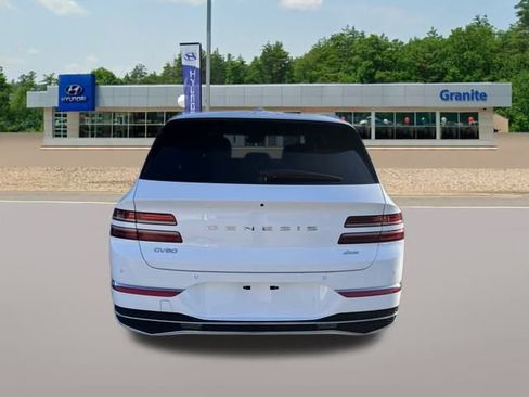 Used 2025 Genesis GV80 2.5T Standard image 8