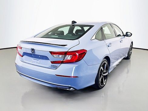 Used 2022 Honda Accord Sport image 7