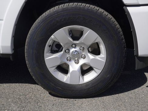 New 2026 RAM 1500 Big Horn AWD/4WD image 10