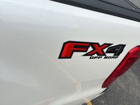 Used 2019 Ford Ranger Lariat w/ Equipment Group 501A Mid image 7