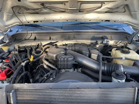 Used 2015 Ford F250 XL w/ Power Equipment Group image 25