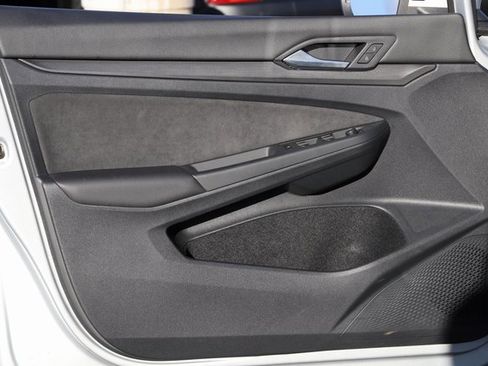 Used 2023 Volkswagen GTI Autobahn image 16