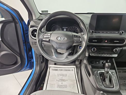Used 2022 Hyundai Kona SEL w/ Convenience Package image 14