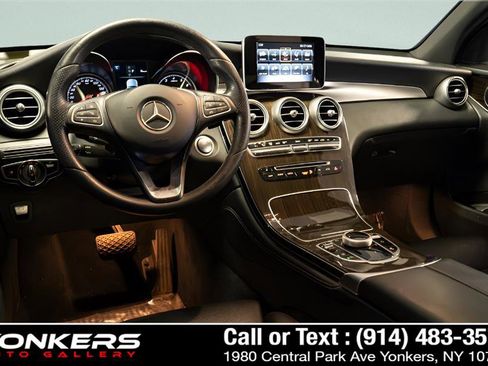 Used 2018 Mercedes-Benz GLC 300 4MATIC image 30