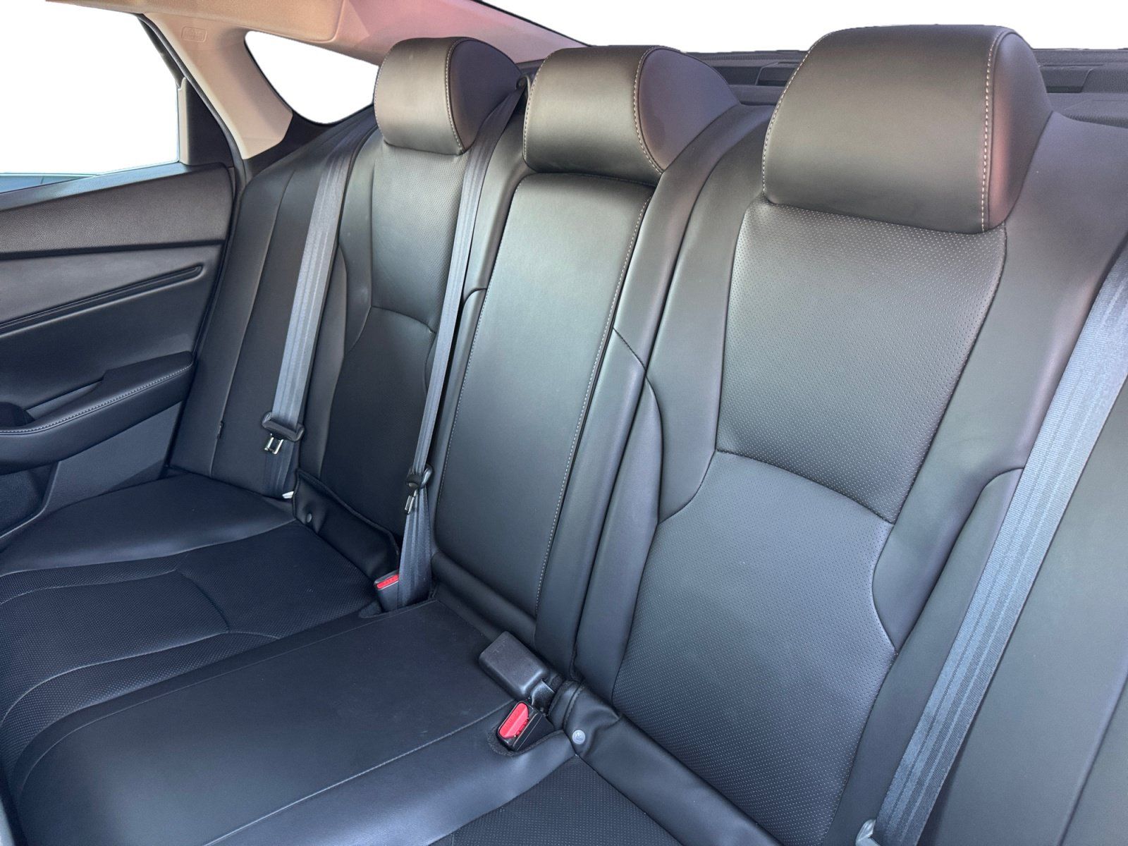 Used 2023 Honda Accord Touring image 13