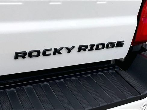 Used 2024 Ford F250 Lariat w/ Lariat Ultimate Package AWD/4WD image 21