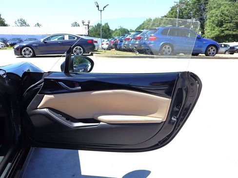 Used 2017 MAZDA MX-5 Miata RF Grand Touring RWD image 42