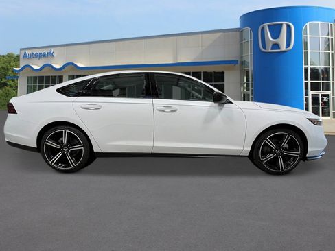New 2026 Honda Accord SE image 7
