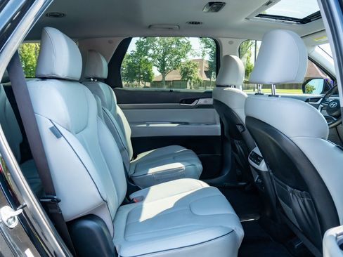 Used 2024 Hyundai Palisade SEL w/ Premium Package AWD/4WD image 18