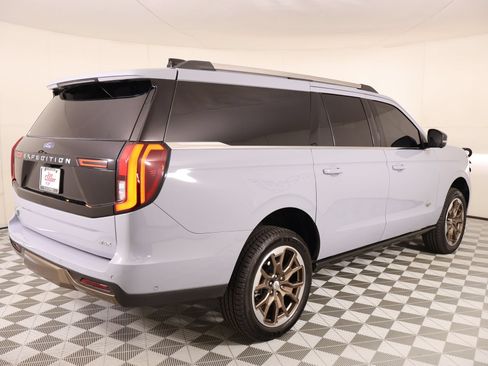 Used 2025 Ford Expedition Max King Ranch AWD/4WD image 23
