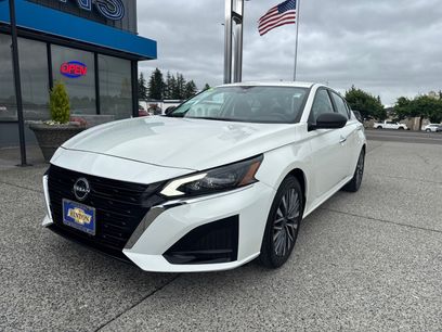 Used 2025 Nissan Altima 2.5 SV