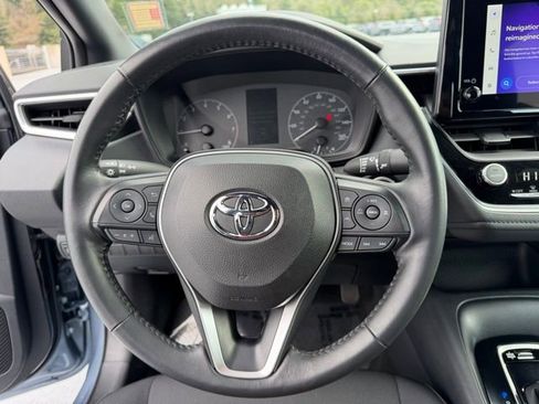 Certified 2023 Toyota Corolla SE image 18
