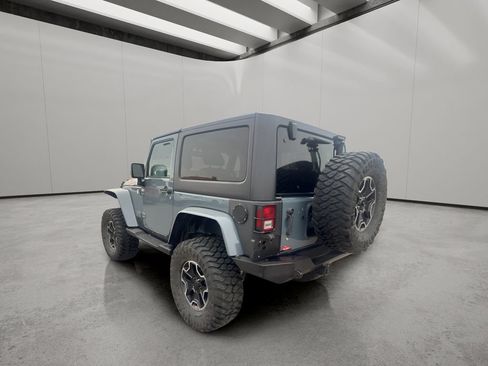 Used 2013 Jeep Wrangler Rubicon AWD/4WD image 6