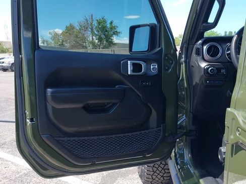 Used 2023 Jeep Wrangler Unlimited Rubicon 4xe w/ Safety Group AWD/4WD image 13