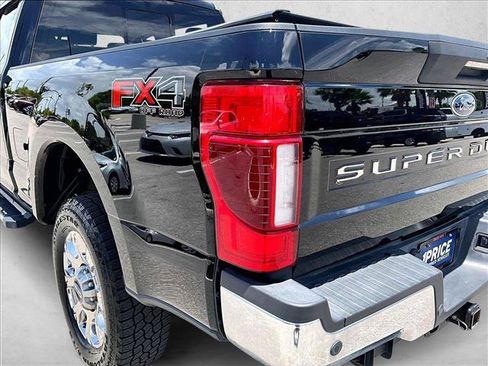 Used 2022 Ford F250 Lariat w/ Lariat Ultimate Package AWD/4WD image 29