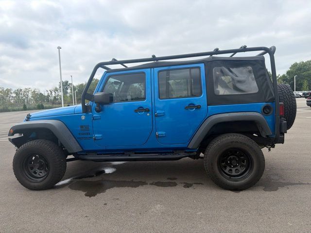Used 2015 Jeep Wrangler Unlimited Sport w/ Connectivity Group AWD/4WD image 11