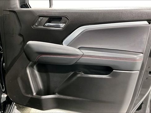 Used 2023 Chevrolet Colorado Z71 w/ Z71 Convenience Package 2 AWD/4WD image 30