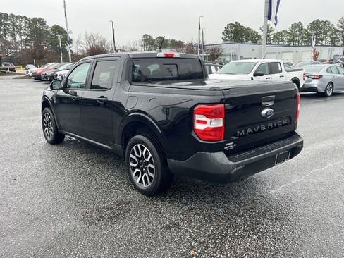Used 2022 Ford Maverick Lariat image 11