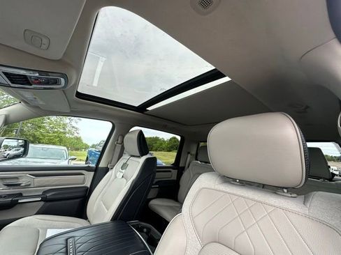 Used 2023 RAM 1500 Limited AWD/4WD image 27