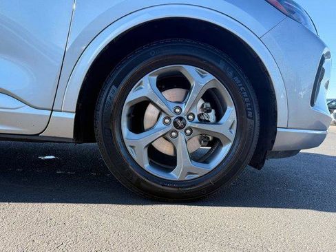 Used 2023 Ford Escape ST-Line image 10