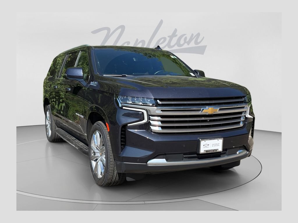 Used 2023 Chevrolet Suburban High Country AWD/4WD image 1