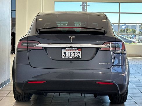 Used 2020 Tesla Model X Long Range AWD/4WD image 5