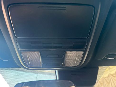 Used 2018 Honda Accord Sport image 27