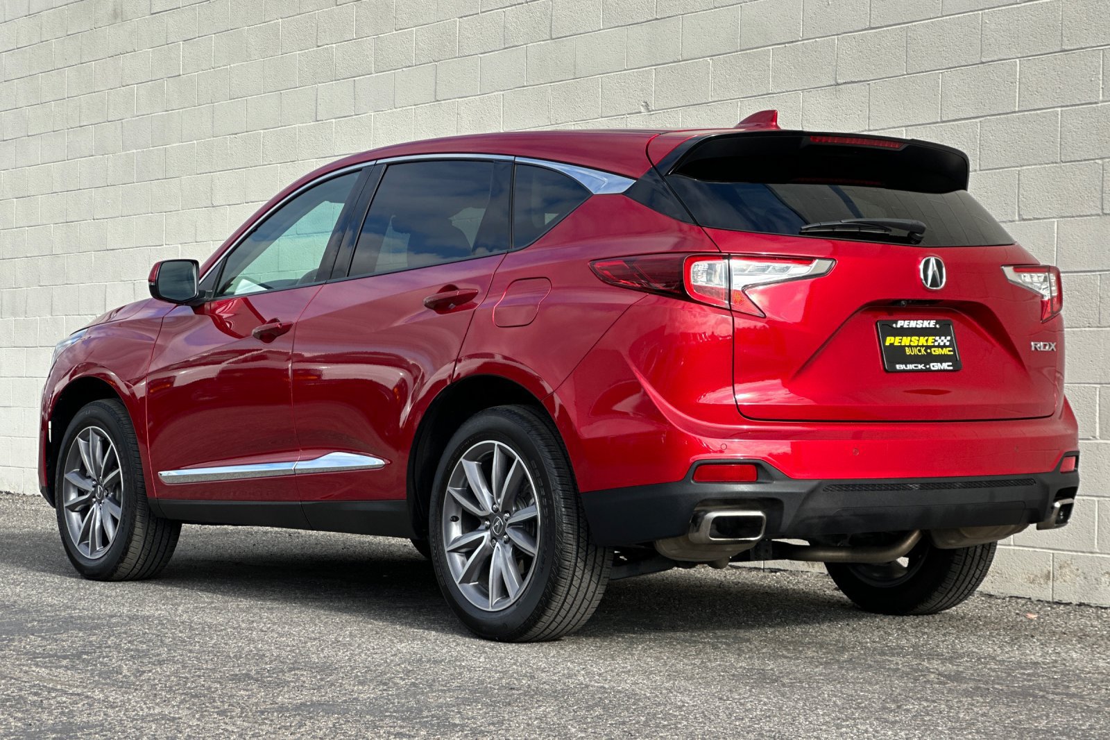 Used 2023 Acura RDX w/ Technology Package FWD image 6