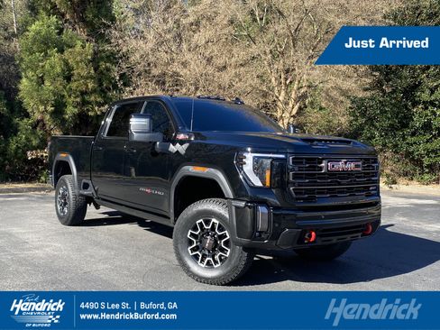 Used 2024 GMC Sierra 2500 AT4X image 1