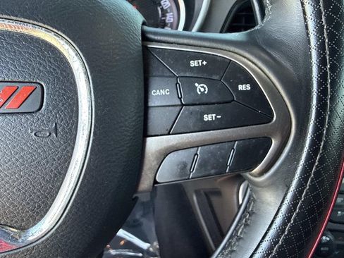 Used 2019 Dodge Challenger SXT w/ Plus Package image 28