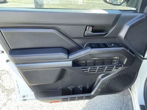 Used 2025 Toyota Tacoma SR5 RWD image 14