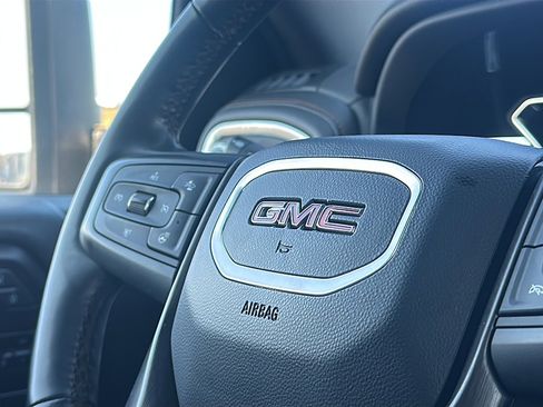 Used 2023 GMC Sierra 2500 AT4 w/ AT4 Premium Plus Package image 29