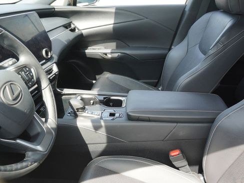 Used 2023 Lexus RX 350 Premium Plus w/ Cold Area Package FWD image 8