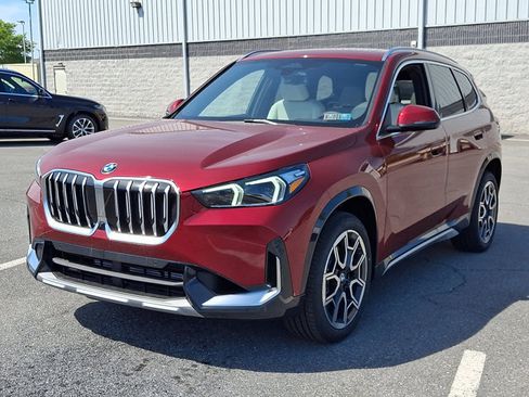 New 2026 BMW X1 xDrive28i w/ Technology Package AWD/4WD image 2
