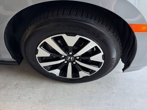 Used 2025 Honda Odyssey EX-L image 27