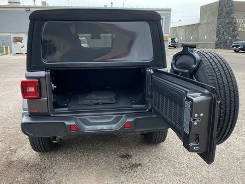 Used 2024 Jeep Wrangler Sahara w/ Safety Group image 30